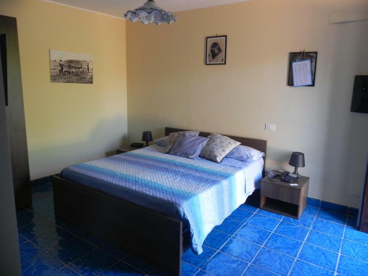 Agriturismo B&B Il Rifugio Di Nino Contursi Bagian luar foto